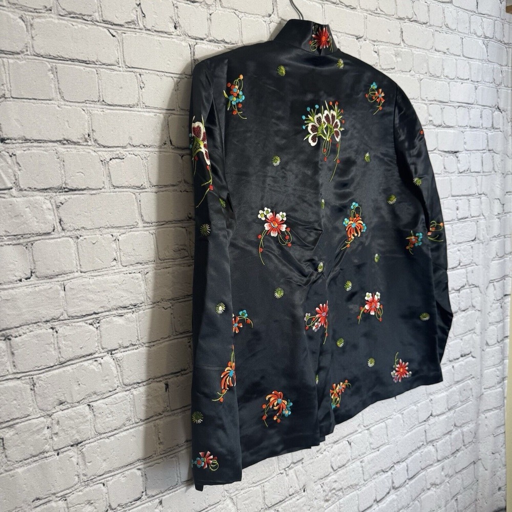VTG Chinese Plum Blossoms Silk Hand Embroidery Floral Jacket Black Sz Medium/38 - Picture 4 of 11